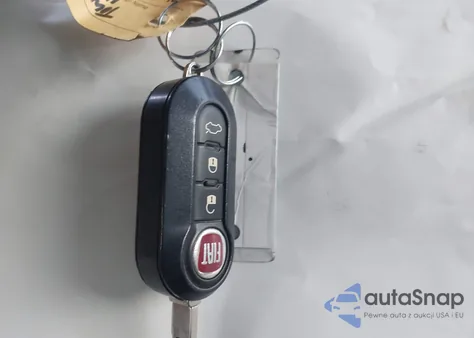 2014 Fiat 500L Easy из США, поврежденный, VIN ZFBCFABH1EZ019621